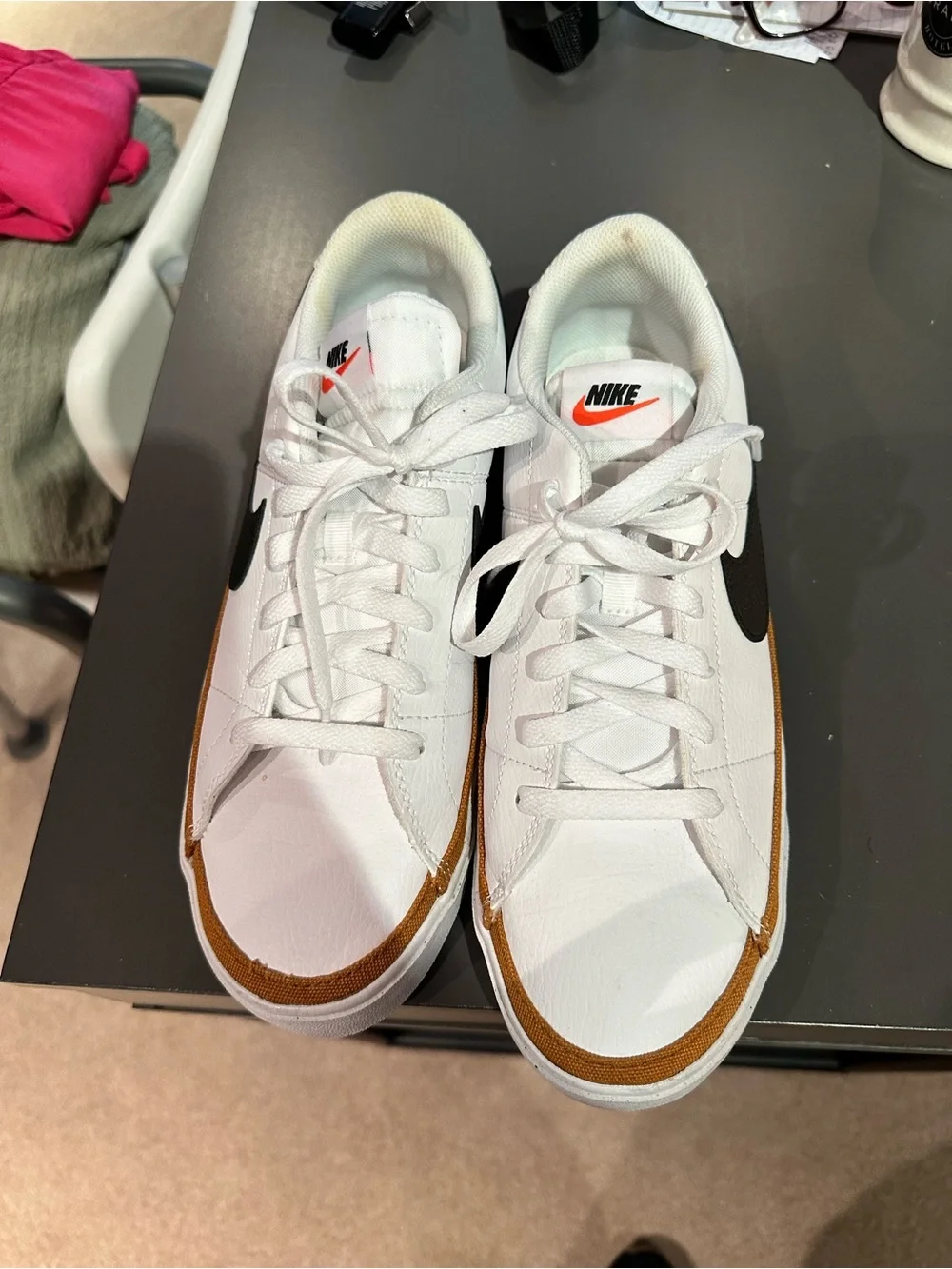 Nike Men’s White Black Brown Low-Top Sneakers
